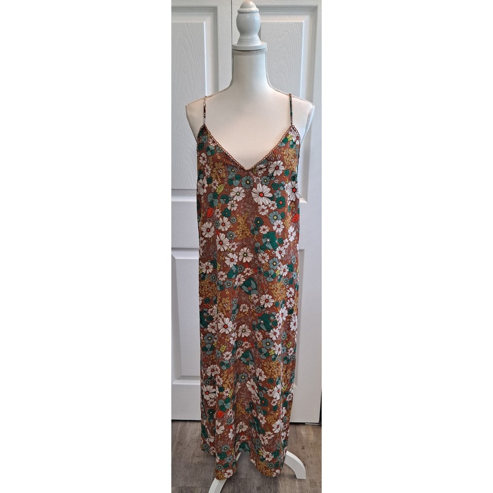 NWT Stitch & Pine L Spaghetti Strap Floral Hippie Boho Summer Maxi  Dress‎